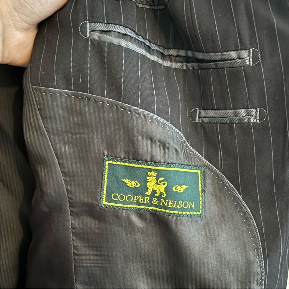 Cooper and Nelson black with white pinstripe set - Picture 7 of 13